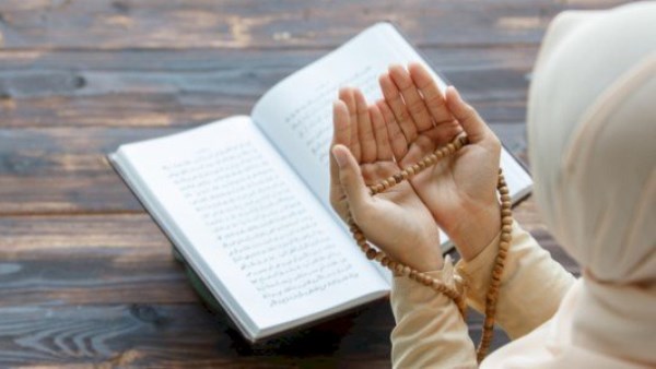 دعاء الحاجة الشديدة .. كلمات مُجربة ومُستجابة فورًا دعاء الحاجة الشديدة .. كلمات مُجربة ومُستجابة فورًا