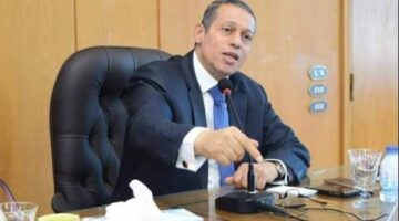 مطالبة ترامب بمرور السفن عبر السويس وبنما دون رسوم.. أستاذ قانون يعلق