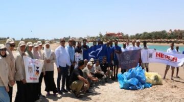 حملة نظافة للمانجروف بالجونة احتفالاً بيوم الأرض بالتعاون بين محميات البحر الأحمر وهيبكا