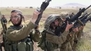 صحف عبرية: محكمة الاحتلال تطالب الحكومة بتوضيحات حول فرض عقوبات على رفضى التجنيد