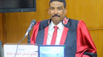 الكاتب الصحفي صلاح عامر يهنئ محمد عوض لحصوله علي درجة الدكتوراة بتقدير إمتياز في إدارة الأعمال