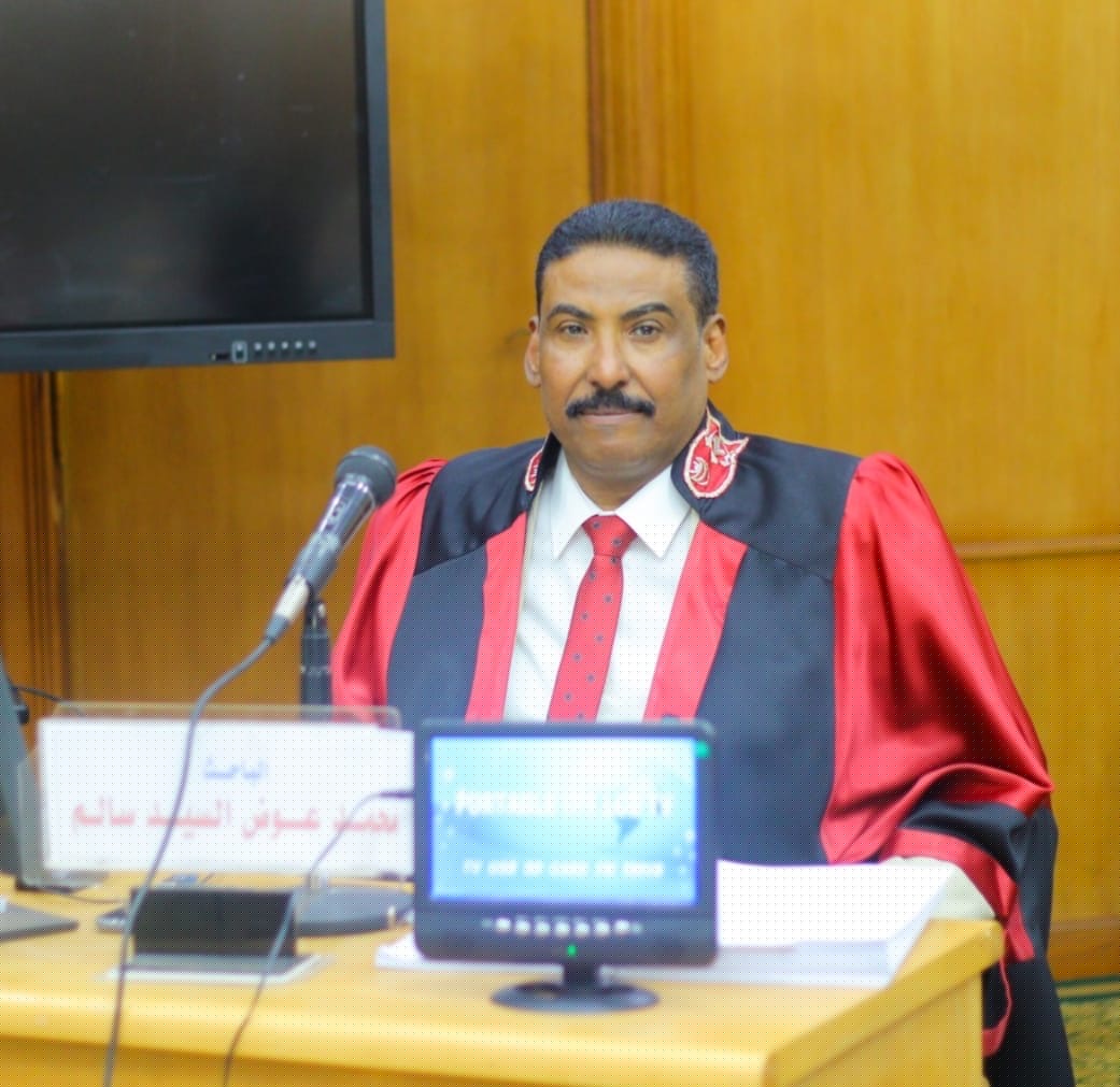 الكاتب الصحفي صلاح عامر يهنئ محمد عوض لحصوله علي درجة الدكتوراة بتقدير إمتياز في إدارة الأعمال الكاتب الصحفي صلاح عامر يهنئ محمد عوض لحصوله علي درجة الدكتوراة بتقدير إمتياز في إدارة الأعمال