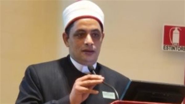 إمام أزهري بروما: د. رفاعي الشحات يبني جسور الحوار بين الإسلام والغرب إمام أزهري بروما: د. رفاعي الشحات يبني جسور الحوار بين الإسلام والغرب