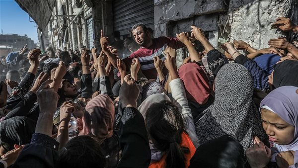 “الأونروا” تعلن نفاد إمداداتها من الطحين في قطاع غزة “الأونروا” تعلن نفاد إمداداتها من الطحين في قطاع غزة
