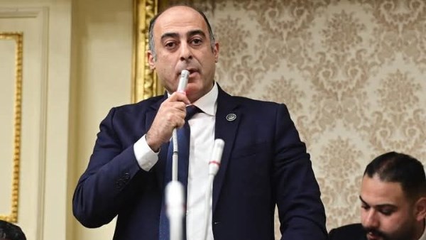 برلماني يتقدم بطلب إحاطة بشأن المغالاة في رسوم التصالح بقرى أبيس برلماني يتقدم بطلب إحاطة بشأن المغالاة في رسوم التصالح بقرى أبيس