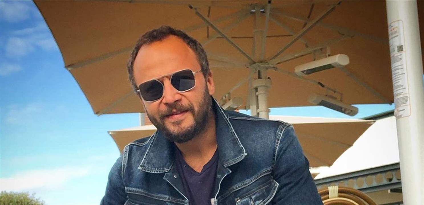 ابنا مكسيم خليل يلفتان الأنظار بجمالهما والجمهور يعلق: نسخة عنه ابنا مكسيم خليل يلفتان الأنظار بجمالهما والجمهور يعلق: نسخة عنه