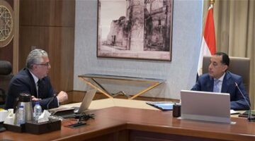 «اقتصادية قناة السويس»تتعاقد على مشروعات باستثمارات 8.3 مليار دولار خلال 33 شهرًا
