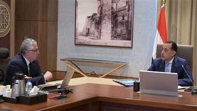 «اقتصادية قناة السويس»تتعاقد على مشروعات باستثمارات 8.3 مليار دولار خلال 33 شهرًا «اقتصادية قناة السويس»تتعاقد على مشروعات باستثمارات 8.3 مليار دولار خلال 33 شهرًا