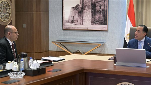 مدبولي يوجه بالبدء في جلسات التشاور بين الأطراف بشأن لائحة قانون العمل مدبولي يوجه بالبدء في جلسات التشاور بين الأطراف بشأن لائحة قانون العمل