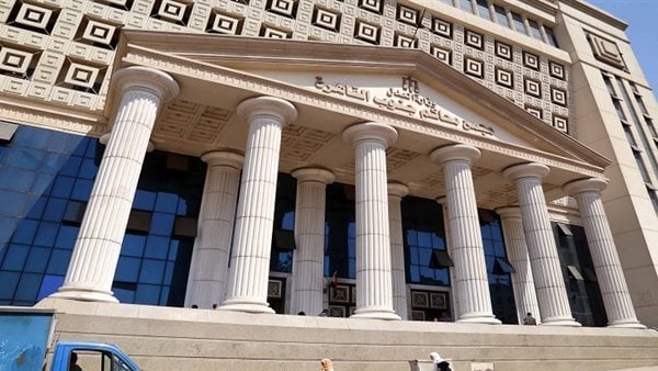 حبس سمسار عقارات 3 سنوات بتهمة تهديد شاب وابتزازه ماليًا بالجيزة حبس سمسار عقارات 3 سنوات بتهمة تهديد شاب وابتزازه ماليًا بالجيزة