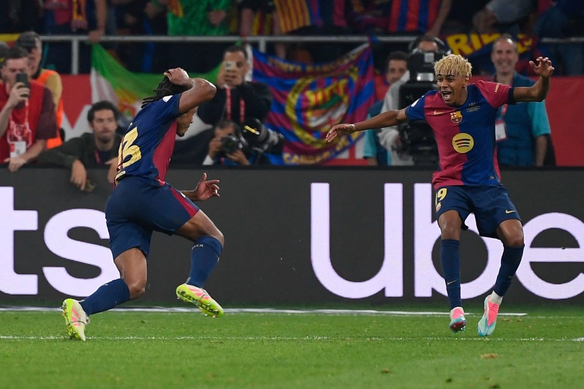 برشلونة يحقق كأس ملك إسبانيا بعد الفوز على غريمه ريال مدريد