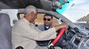 نائب محافظ الأقصر يشارك في حملة « خطوات ضد الإدمان» بمواقف السيارات