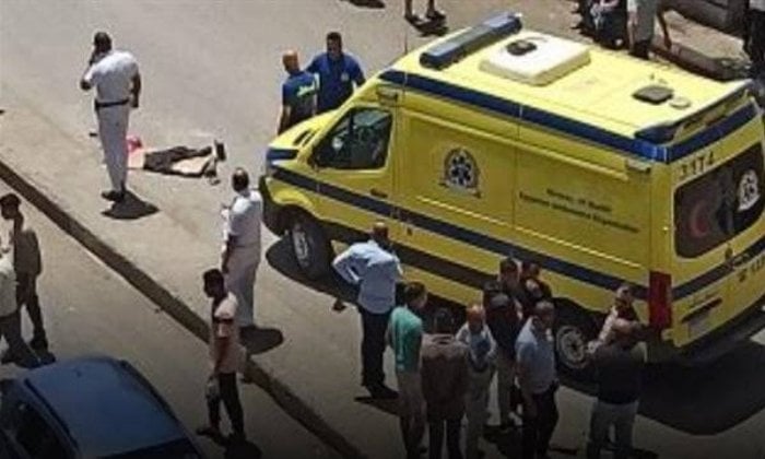 سقط من الدور العاشر.. العثور على جثة شخص أسفل عقار في البساتين سقط من الدور العاشر.. العثور على جثة شخص أسفل عقار في البساتين