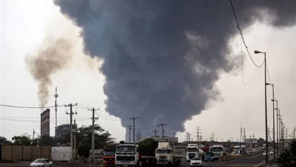 بوتين يوجه الطوارئ الروسية بالتحرك العاجل لإخماد حريق الميناء الإيراني بوتين يوجه الطوارئ الروسية بالتحرك العاجل لإخماد حريق الميناء الإيراني