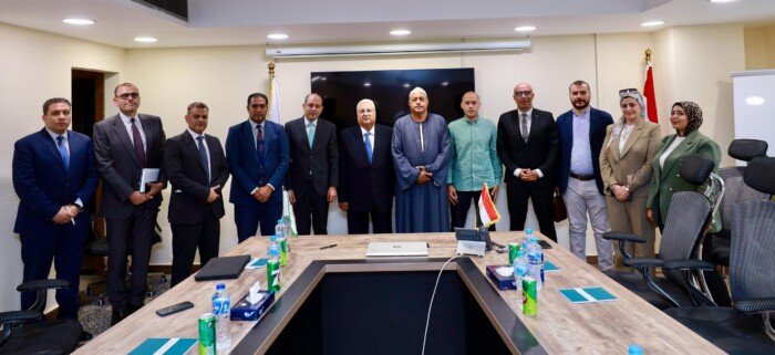بعائد 5%.. البنك الزراعي يوقع بروتوكول تعاون لتمويل صغار مربي الماشية بعائد 5%.. البنك الزراعي يوقع بروتوكول تعاون لتمويل صغار مربي الماشية