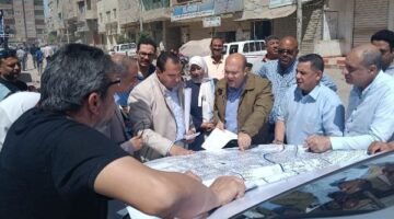 نائب محافظ الجيزة يتفقد مشروعات مياه الشرب والصرف الصحي بقرية ناهيا