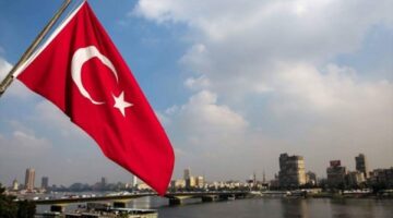 ارتفاع نسب بيع أدوات الطوارئ والخيام في تركيا بنسبة 400 بالمئة.. لماذا؟