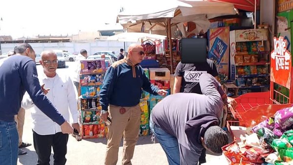 مناخ بورسعيد يواصل تنفيذ حملاته لإعادة الإنضباط بالشارع وإزالة الإشغالات مناخ بورسعيد يواصل تنفيذ حملاته لإعادة الإنضباط بالشارع وإزالة الإشغالات