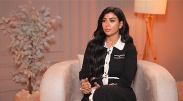 كارولين عزمي: لجأت لطبيب نفسي ومش راضية عن لبسي وأتمنى أغيره