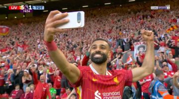 ليفربول يحسم لقبه العشرين بفوزه الكاسح على توتنهام