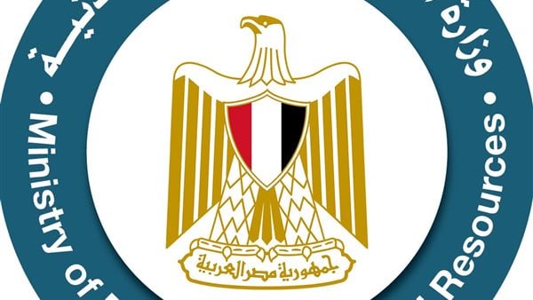 البترول: لا توجد زيادة في تكلفة توصيل الغاز للمنازل.. وتوفير الاحتياطات المناسبة لمنع قطع الكهرباء البترول: لا توجد زيادة في تكلفة توصيل الغاز للمنازل.. وتوفير الاحتياطات المناسبة لمنع قطع الكهرباء