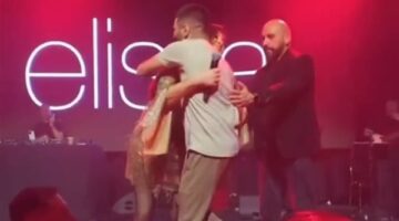 إليسا تلمس القلوب بلقطة إنسانية على المسرح.. "حضنت معجب" (فيديو)