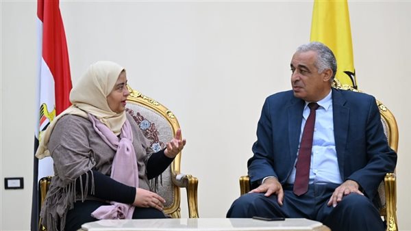 أهل مصر.. انطلاق ملتقى فتيات المحافظات الحدودية بالعريش أهل مصر.. انطلاق ملتقى فتيات المحافظات الحدودية بالعريش