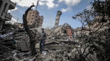 مدير اللجنة الدولية للصليب الأحمر: تجدد الحرب في غزة أطلق “شرارة جحيم جديد”