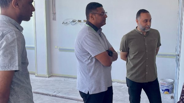 وكيل صحة البحر الأحمر يتفقد تطوير مركز القسطرة والقسم الفندقي بمستشفى الغردقة وكيل صحة البحر الأحمر يتفقد تطوير مركز القسطرة والقسم الفندقي بمستشفى الغردقة