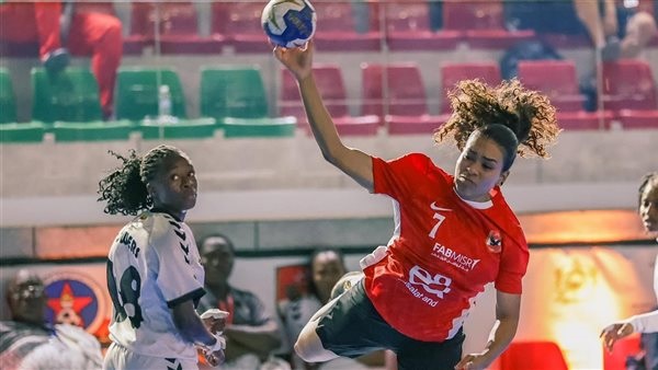 الأندية تطالب اتحاد اليد بزيادة عدد فرق السيدات الموسم المقبل الأندية تطالب اتحاد اليد بزيادة عدد فرق السيدات الموسم المقبل