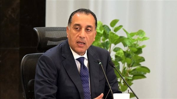 وزير الإسكان يلتقي مسئولي منصة مصر العقارية لاستعراض التعاون بالتحول الرقمي وزير الإسكان يلتقي مسئولي منصة مصر العقارية لاستعراض التعاون بالتحول الرقمي