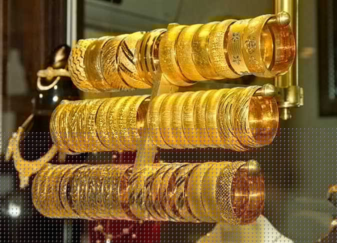 جولد بيليون: أونصة الذهب تخسر 1.1% مع إعفاء واردات أمريكية من الرسوم جولد بيليون: أونصة الذهب تخسر 1.1% مع إعفاء واردات أمريكية من الرسوم