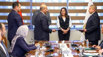 توقيع عقد مشروع «30 مليون بيضة مائدة» بمدينة الخانكة