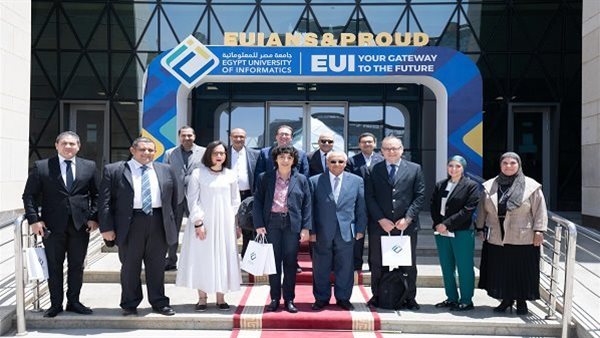 وفد حكومي إيطالي يزور جامعة مصر للمعلوماتية لتعزيز التعاون الأكاديمي والتقني