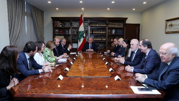 رئيس لبنان: من غير المسموح العودة إلى لغة الحرب رئيس لبنان: من غير المسموح العودة إلى لغة الحرب