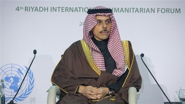 وزير الخارجية السعودي ونظيره الإيراني يبحثان مستجدات المحادثات بين طهران وواشنطن وزير الخارجية السعودي ونظيره الإيراني يبحثان مستجدات المحادثات بين طهران وواشنطن