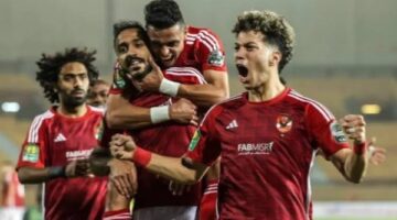 نجم الأهلي يخطط للرحيل المجاني بعد تلقيه عروضا خارجية ..تفاصيل
