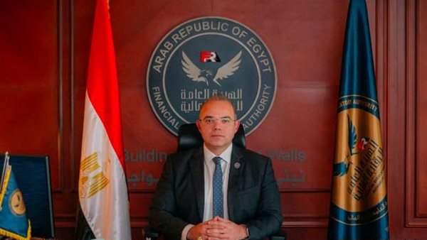 إصداران لصكوك متوافقة مع أحكام الشريعة الإسلامية بـ 5.8 مليار جنيه إصداران لصكوك متوافقة مع أحكام الشريعة الإسلامية بـ 5.8 مليار جنيه