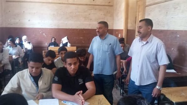 مدير تعليم نجع حمادي يتابع انعقاد اختبارات شهر أبريل لصفوف النقل مدير تعليم نجع حمادي يتابع انعقاد اختبارات شهر أبريل لصفوف النقل
