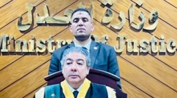 جنايات الإرهاب تستكمل محاكمة شاعر منصة رابعة .. الأربعاء