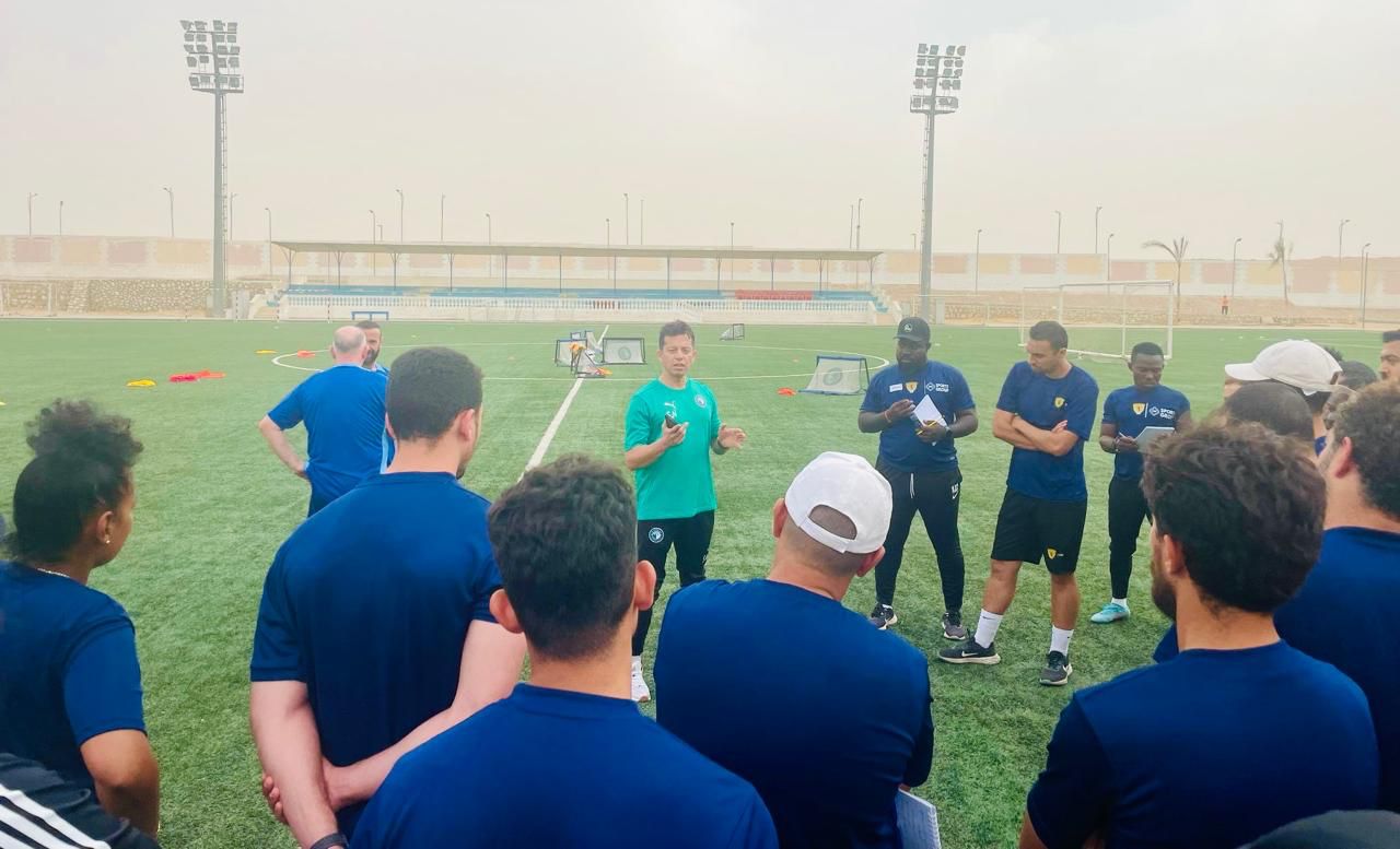 مدرب بيراميدز يحاضر المدربين في ضيافة الاتحاد الاسكتلندي مدرب بيراميدز يحاضر المدربين في ضيافة الاتحاد الاسكتلندي