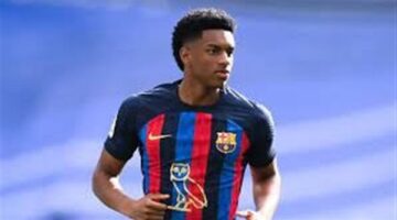 تجارب طبية اخيرة لمدافع برشلونة للحاق بمواجهة أنترميلان في دوري الأبطال