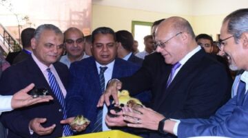 رئيس جامعة سوهاج يفتتح فعاليات ملتقى التوظيف الثاني عشر لكلية الزراعة بمشاركة 25 شركة ومؤسسة متعددة المجالات