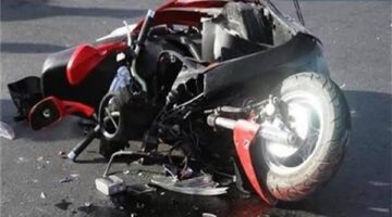 مصرع شاب في حادث تصادم دراجة نارية وسيارة نقل بالأقصر