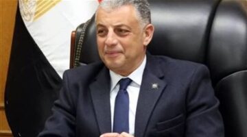 محافظ الإسماعيلية يتابع أعمال تطوير الطرق بمركز ومدينة القنطرة شرق