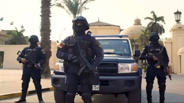 مصرع عنصرين إجراميين في تبادل إطلاق نار مع قوات الشرطة بأسوان مصرع عنصرين إجراميين في تبادل إطلاق نار مع قوات الشرطة بأسوان