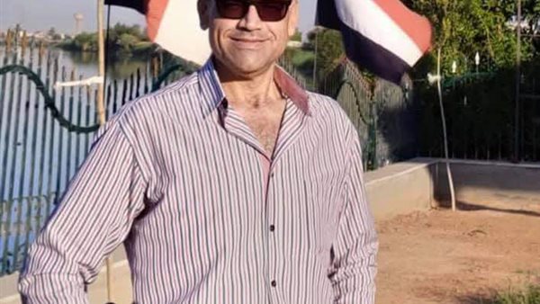 الرئيس السيسي يمنح نوط الإمتياز من الدرجة الأولى للواء معتز البدوي الرئيس السيسي يمنح نوط الإمتياز من الدرجة الأولى للواء معتز البدوي
