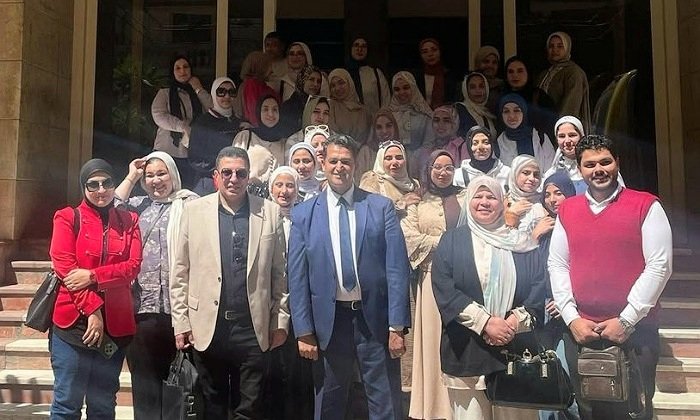 قسم اللغة الإنجليزية بآداب كفر الشيخ ينظم زيارة علمية إلى وكالة أنباء الشرق الأوسط والمتحف المصري قسم اللغة الإنجليزية بآداب كفر الشيخ ينظم زيارة علمية إلى وكالة أنباء الشرق الأوسط والمتحف المصري
