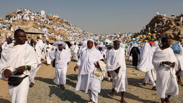 أذهب لأداء حج النافلة أم أسدد ديني؟ .. دار الإفتاء تجيب أذهب لأداء حج النافلة أم أسدد ديني؟ .. دار الإفتاء تجيب