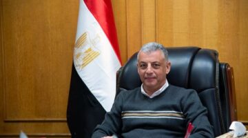 الظلام الدامس يحيط مدينة القنطره.. والأهالي يستغيثون